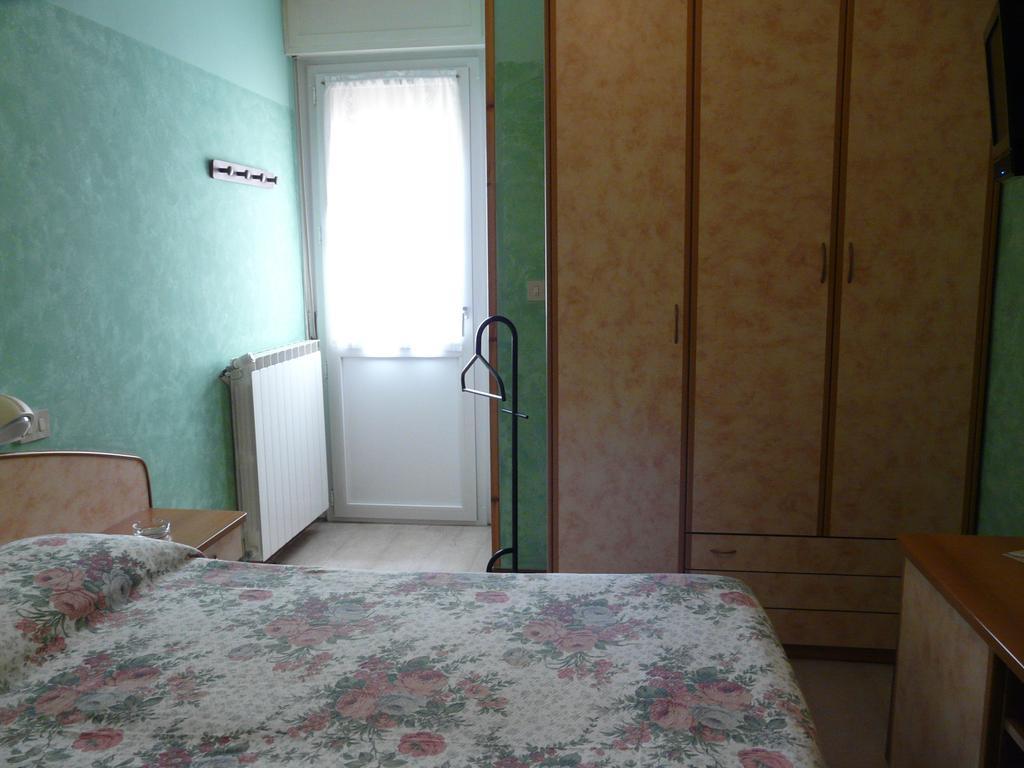 Hotel Vecchia Rimini Llido Degli Estensi Room photo